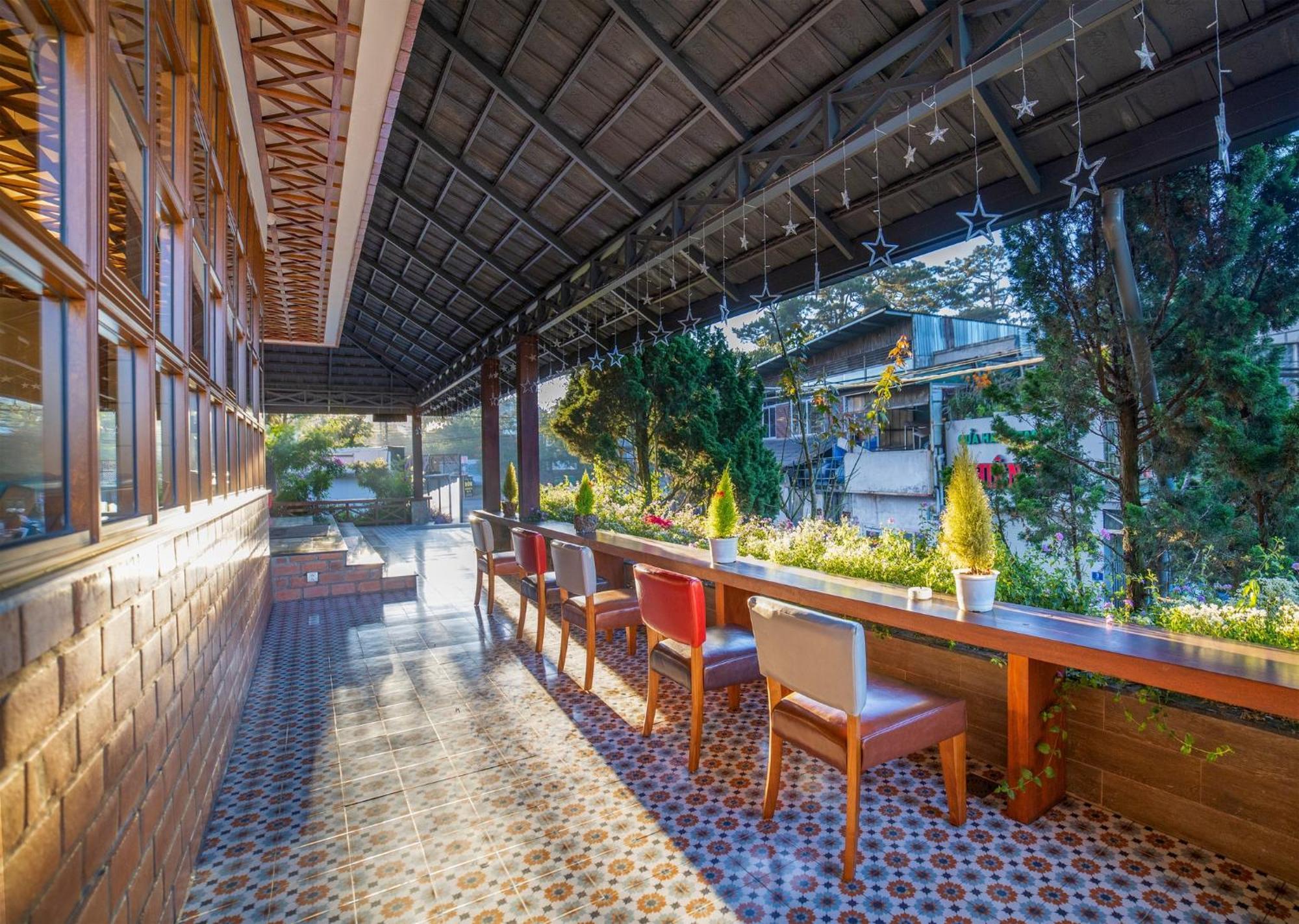 Brick House Dalat Hotel Buitenkant foto